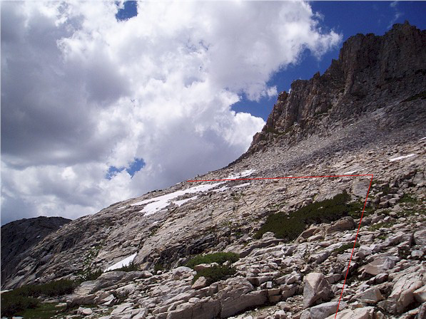 Perspective can be deceiving. The narrowest spot on that snow field is 15 or 20 feet.