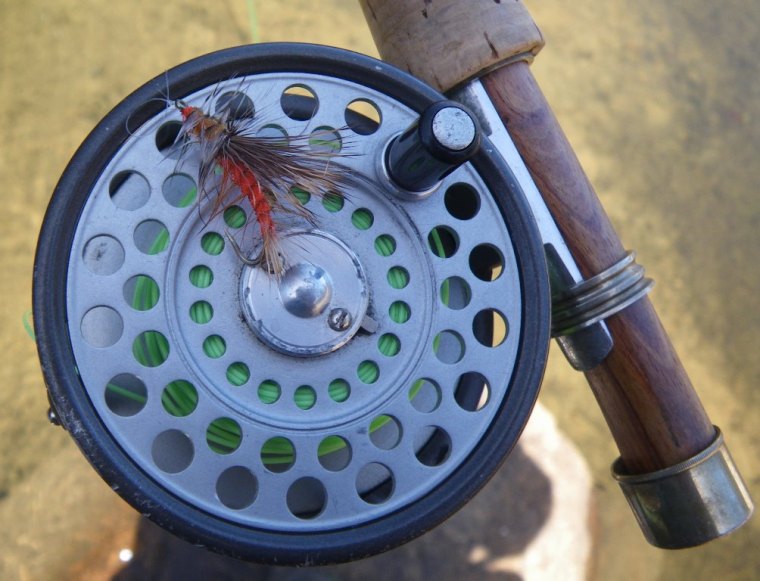 I don't know what size this is but the fish didn't care.....
